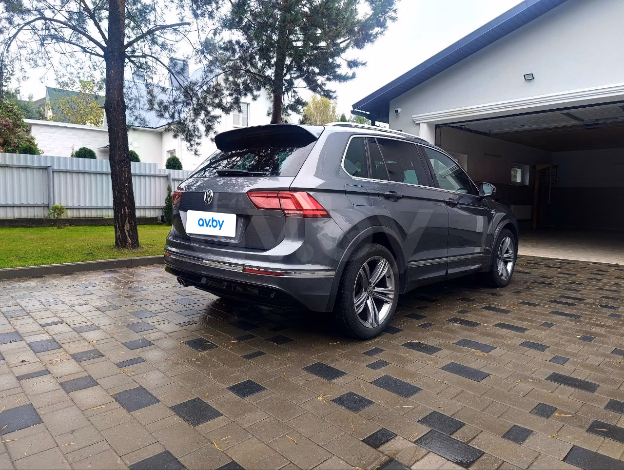 Volkswagen Tiguan фото 8