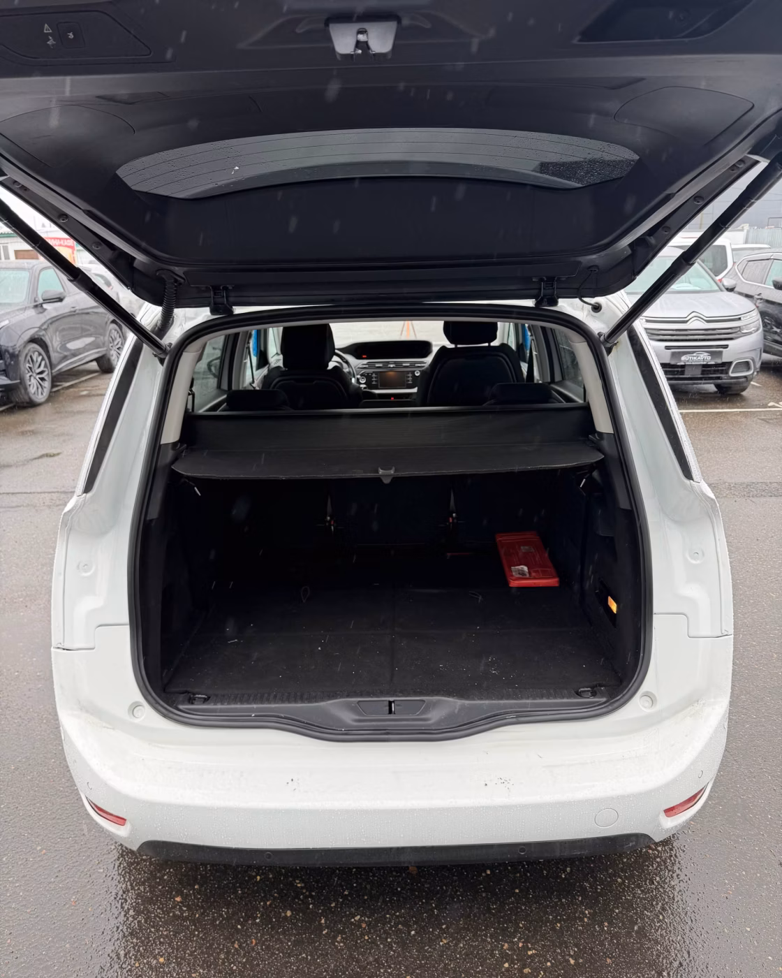 Citroen C4 Grand Picasso фото 12