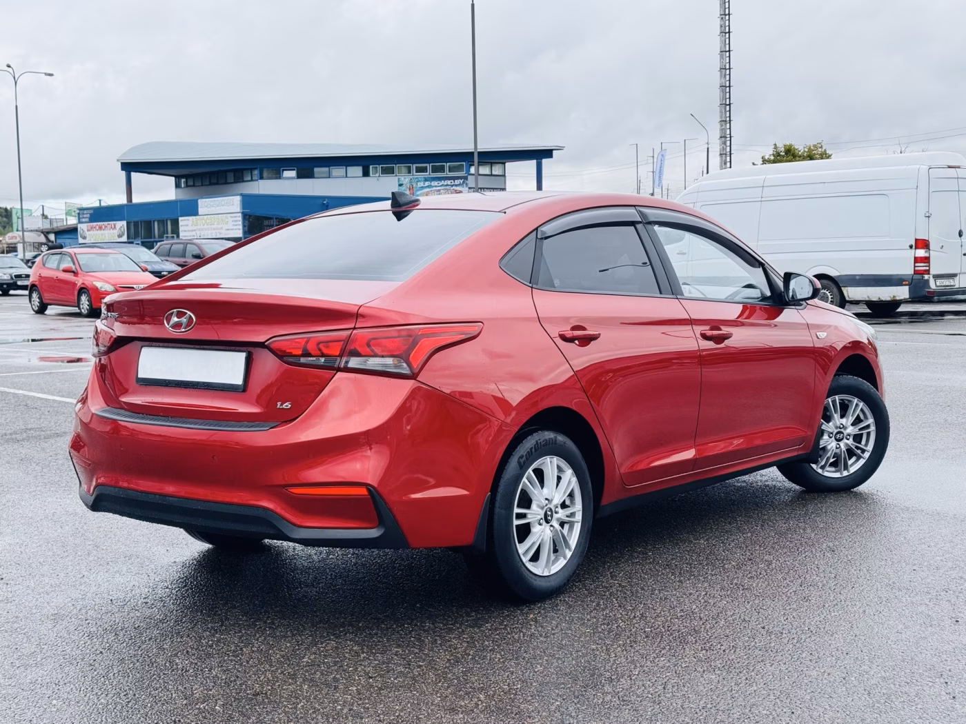 Hyundai Solaris фото 2
