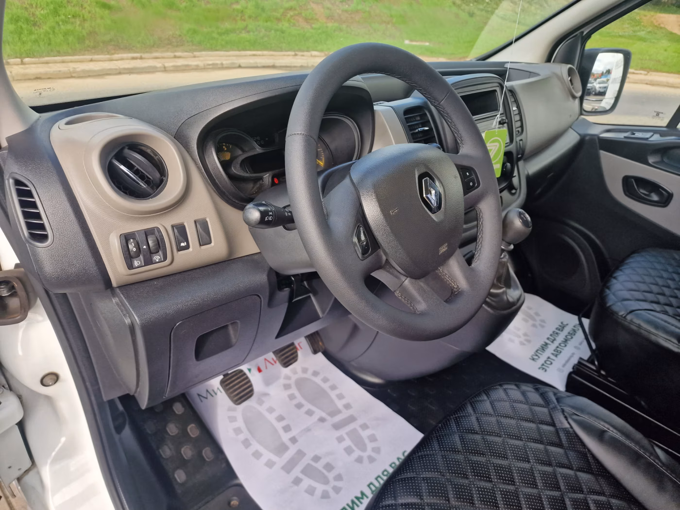 Renault Trafic фото 17