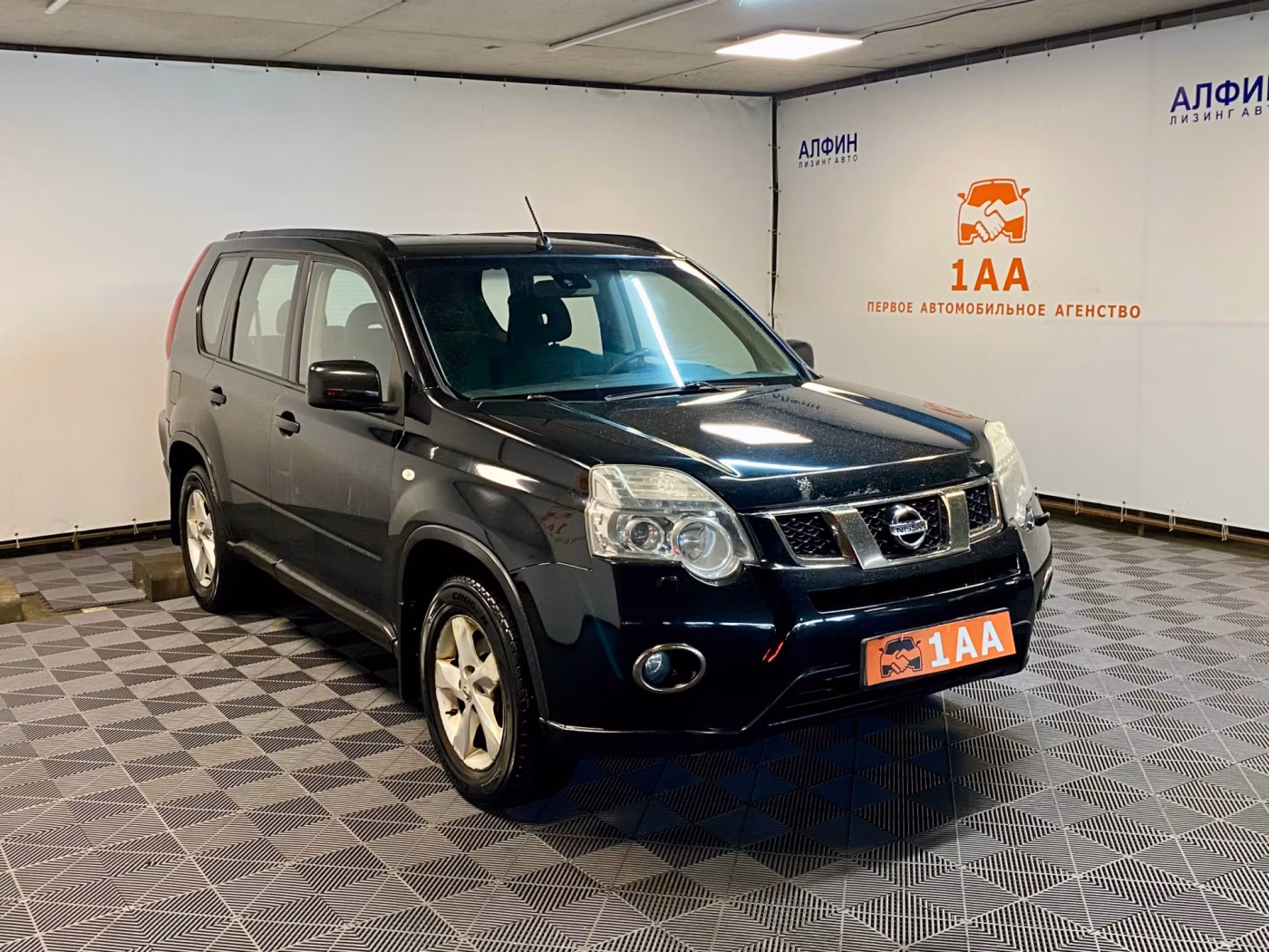Nissan X-Trail фото 2