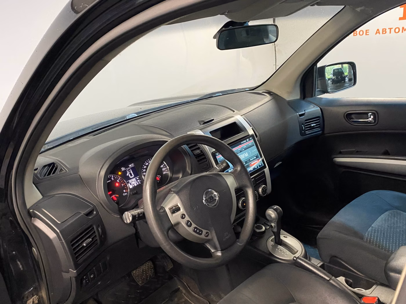 Nissan X-Trail фото 7