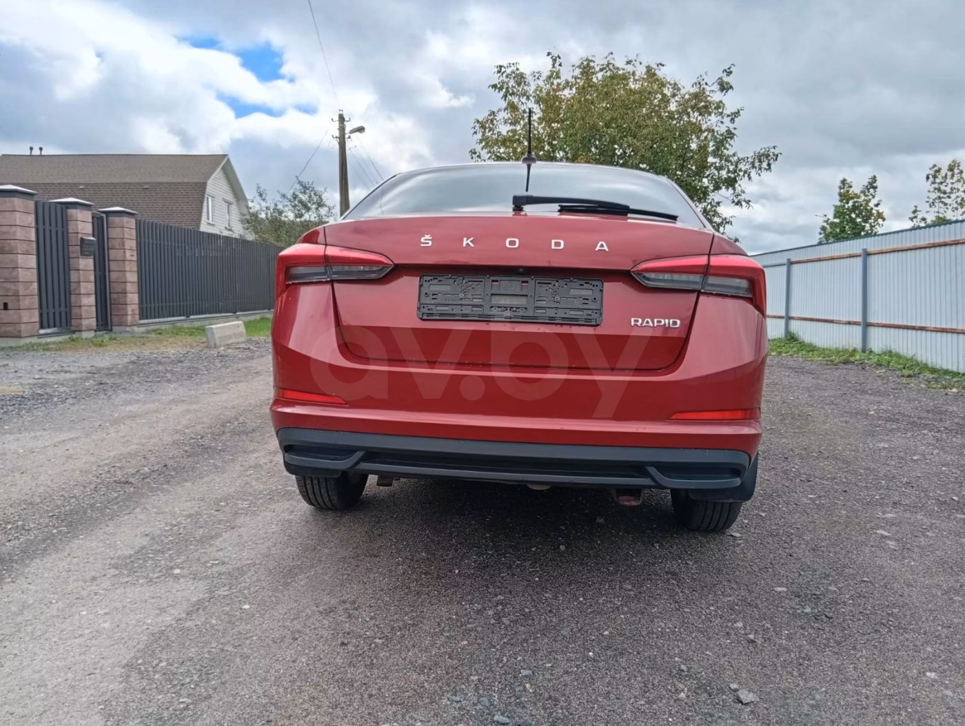 Skoda Rapid фото 2
