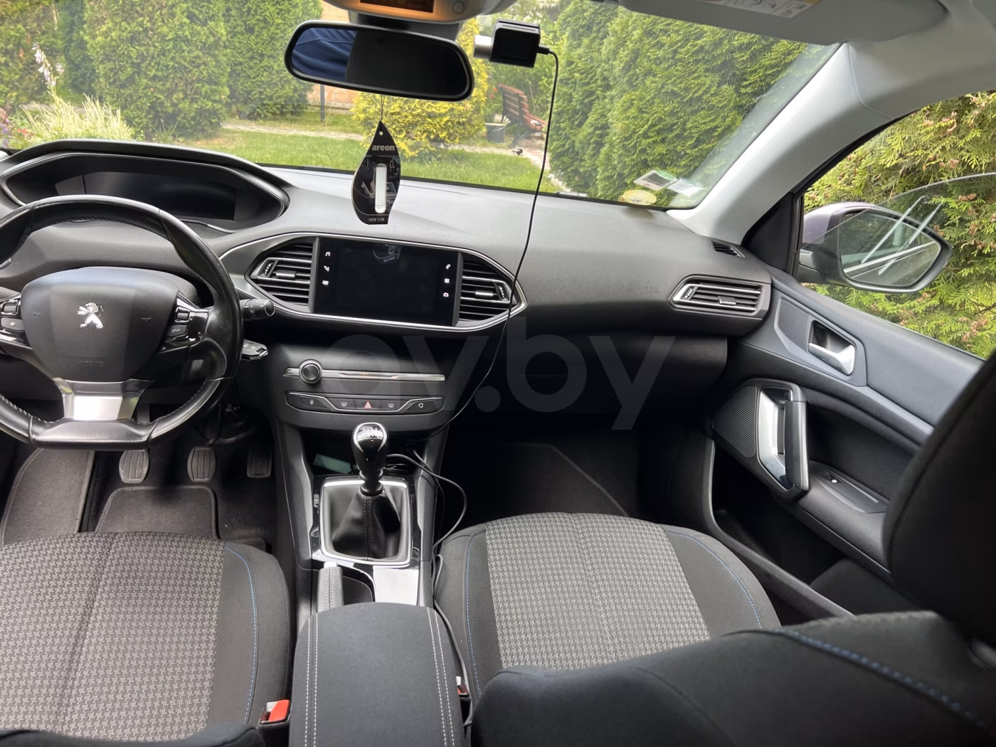 Peugeot 308 фото 10
