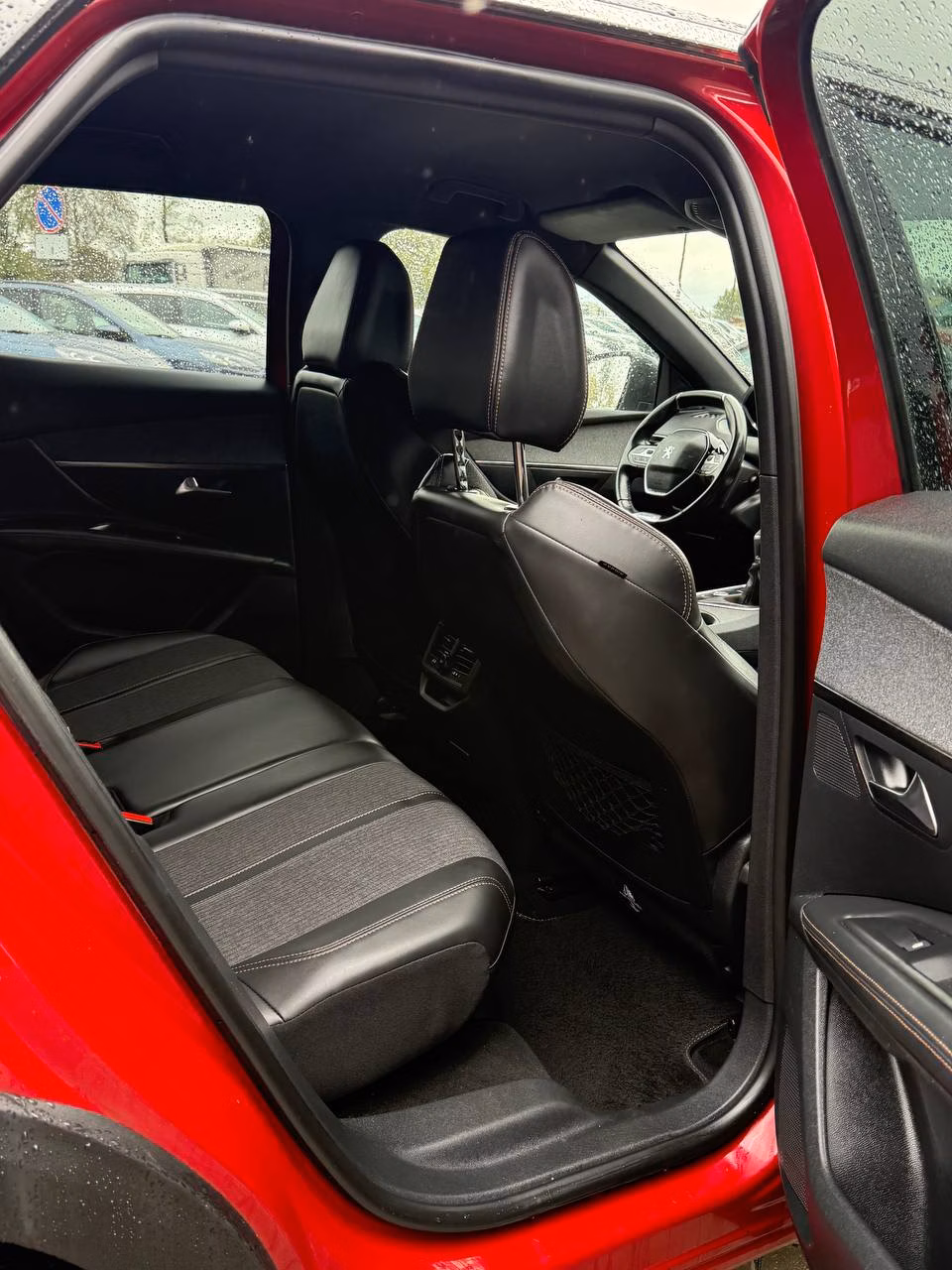 Peugeot 3008 фото 10