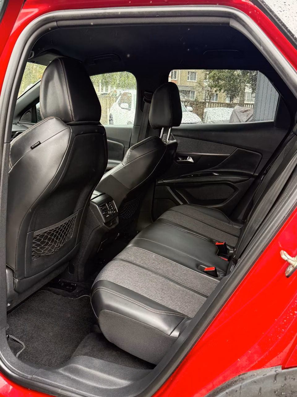 Peugeot 3008 фото 12