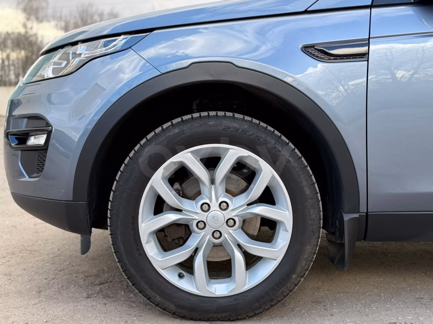 Land Rover Discovery Sport фото 9