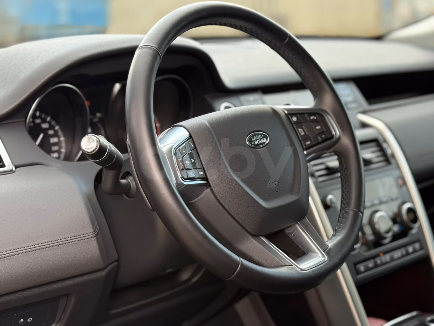 Land Rover Discovery Sport фото 15