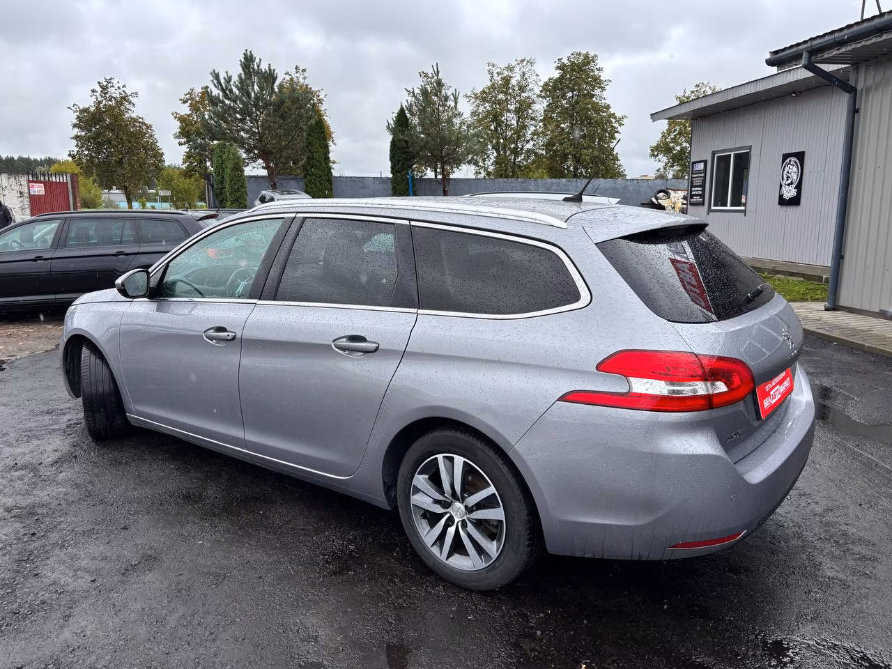 Peugeot 308 фото 7