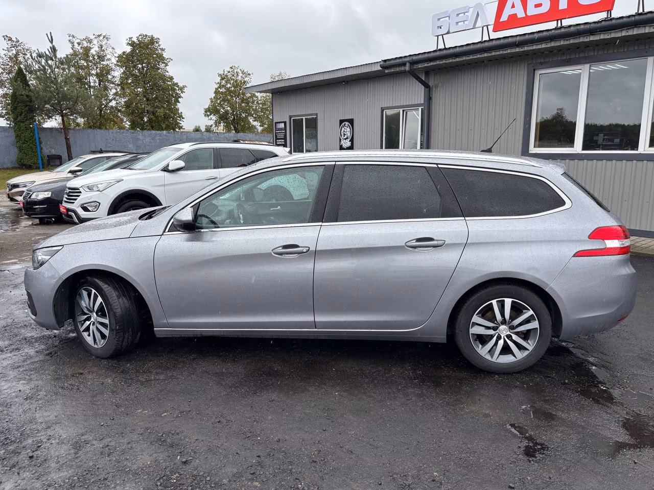 Peugeot 308 фото 8