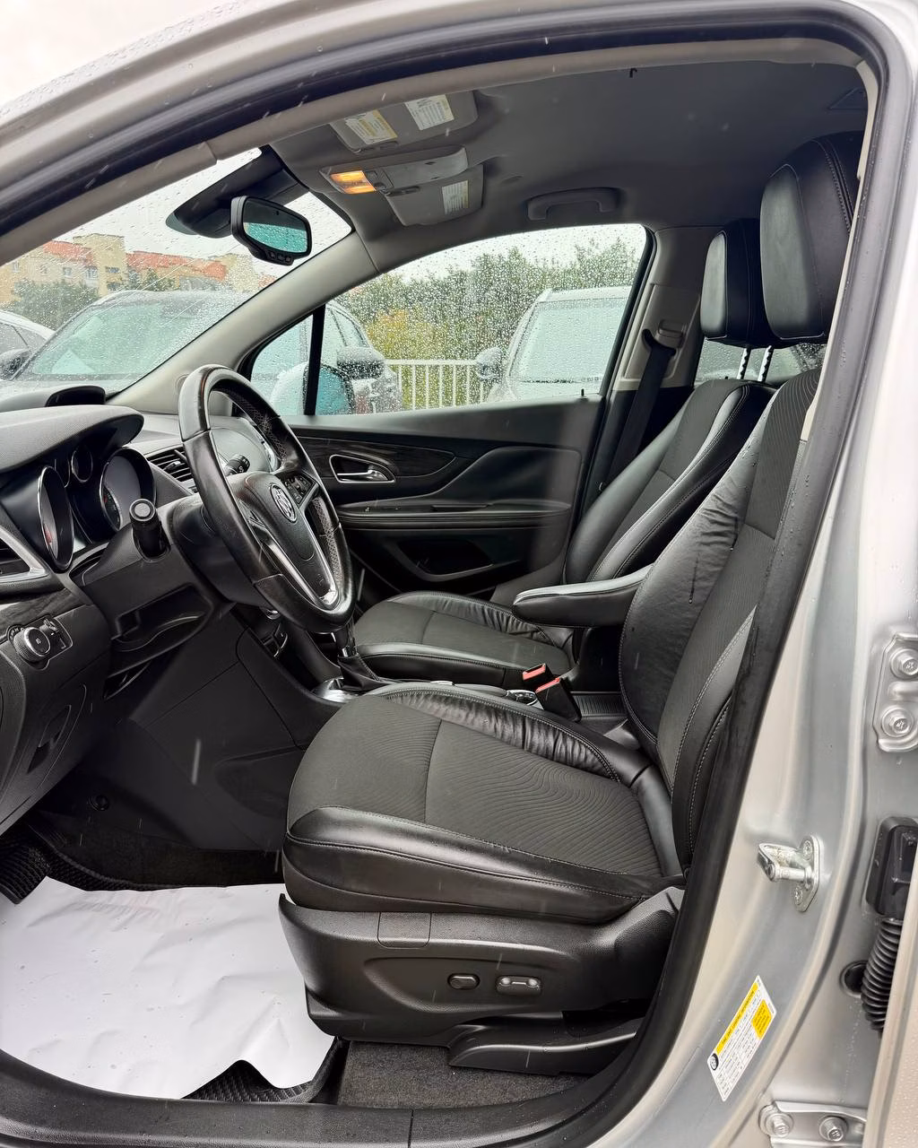 Buick Encore фото 10