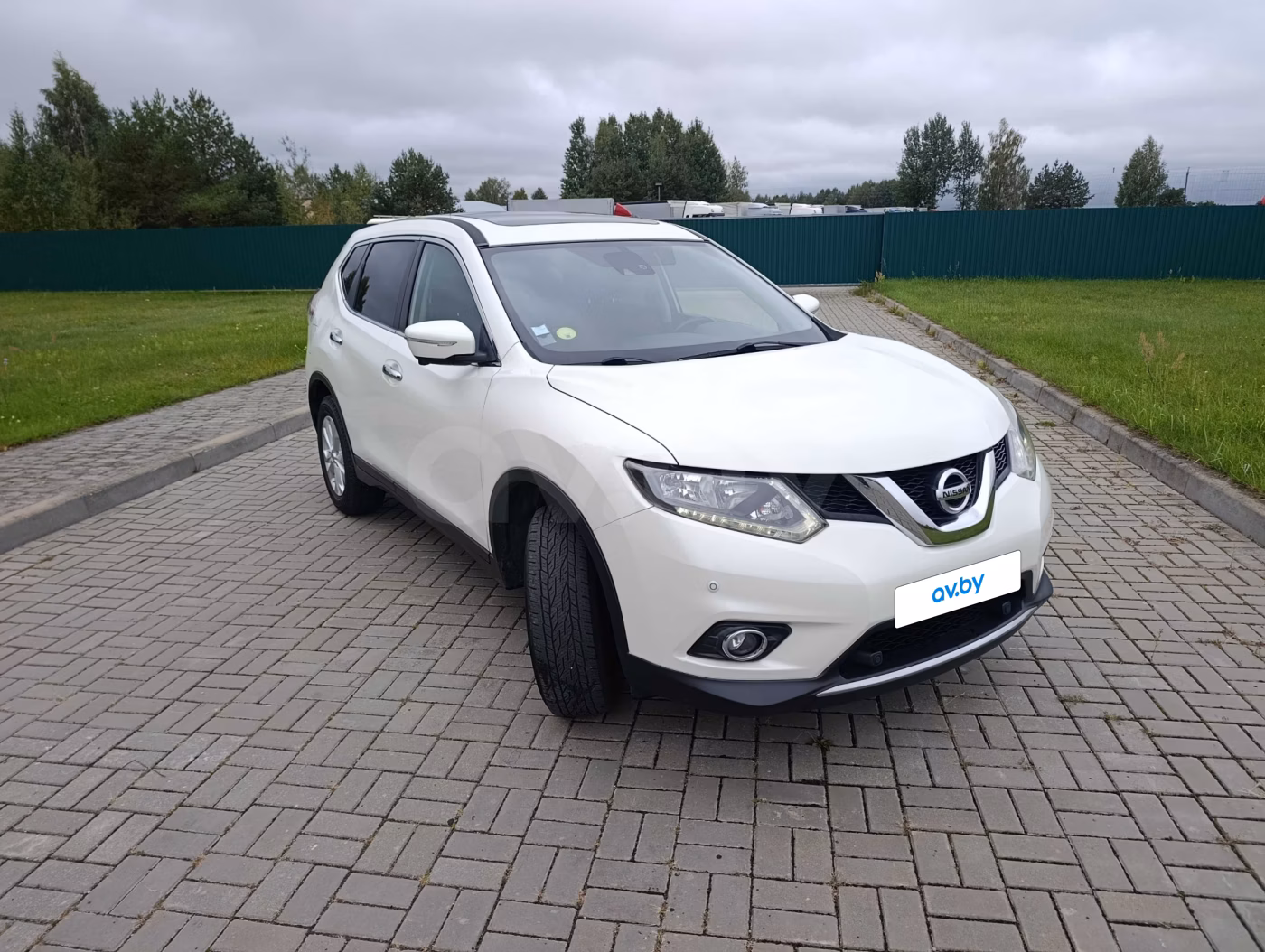 Nissan X-Trail фото 9
