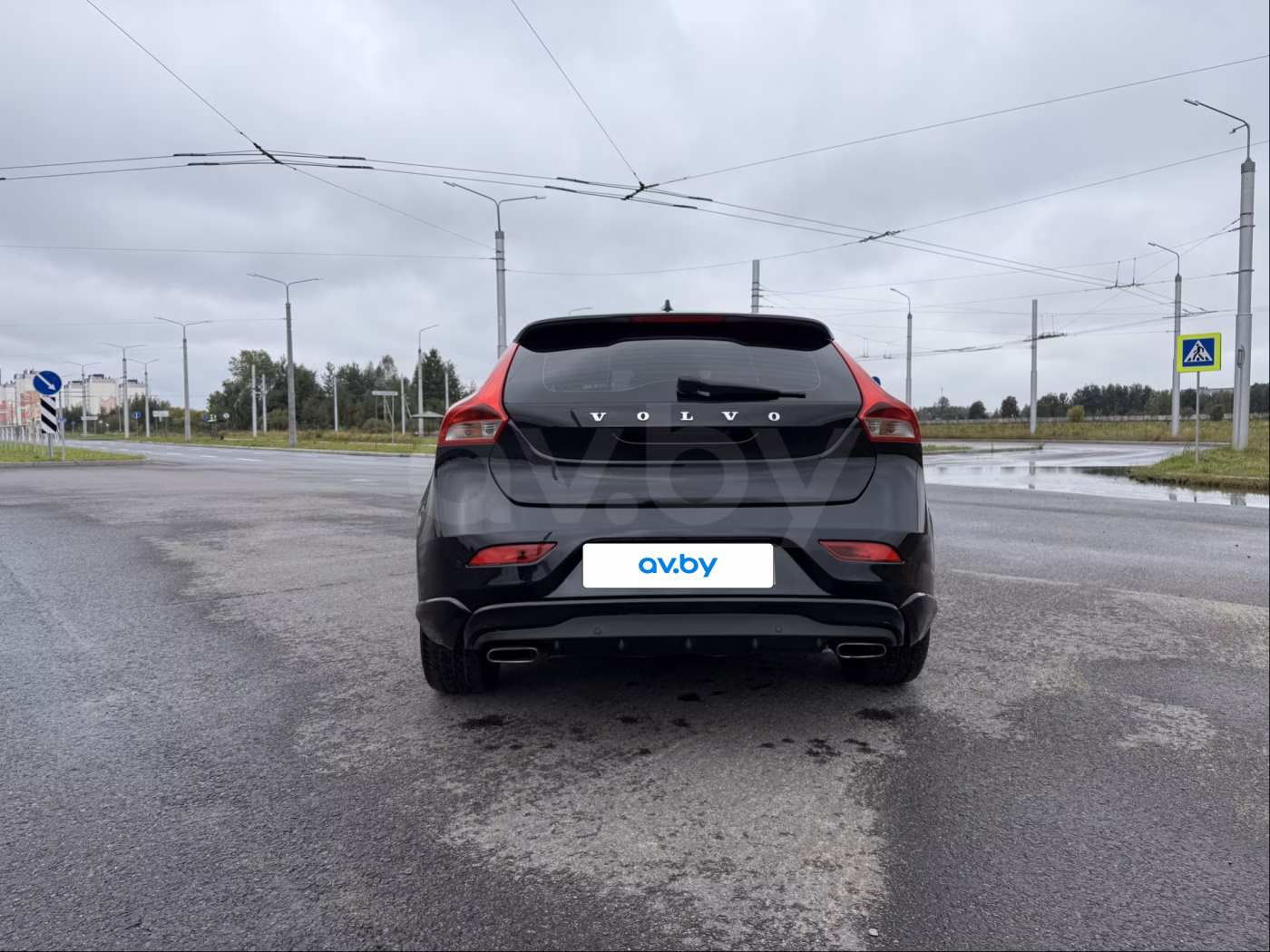 Volvo V40 фото 8