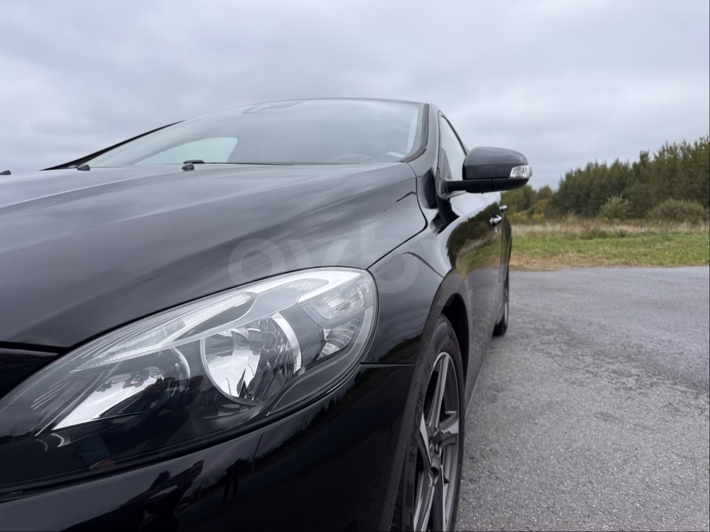 Volvo V40 фото 9