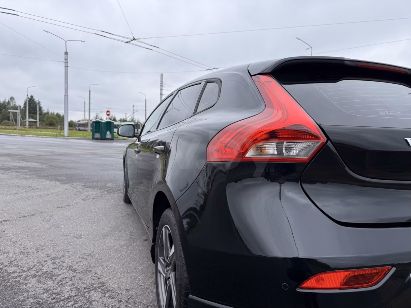 Volvo V40 фото 11
