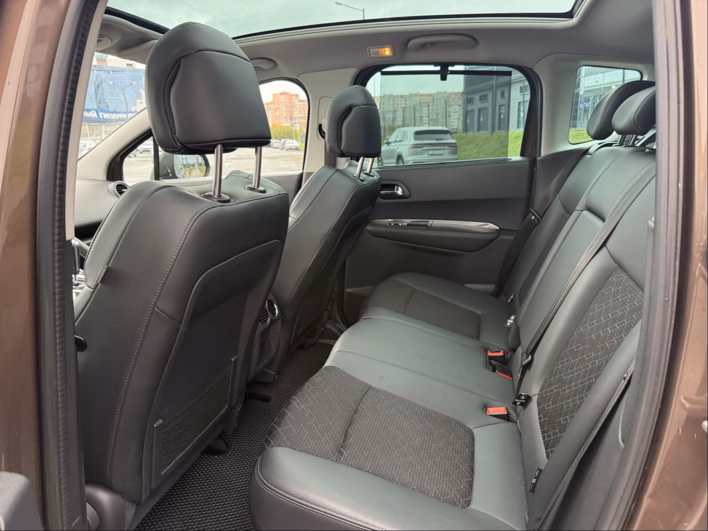 Peugeot 3008 фото 12