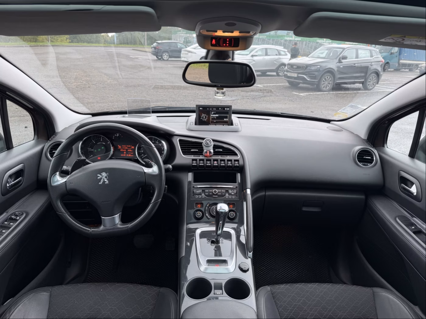 Peugeot 3008 фото 13