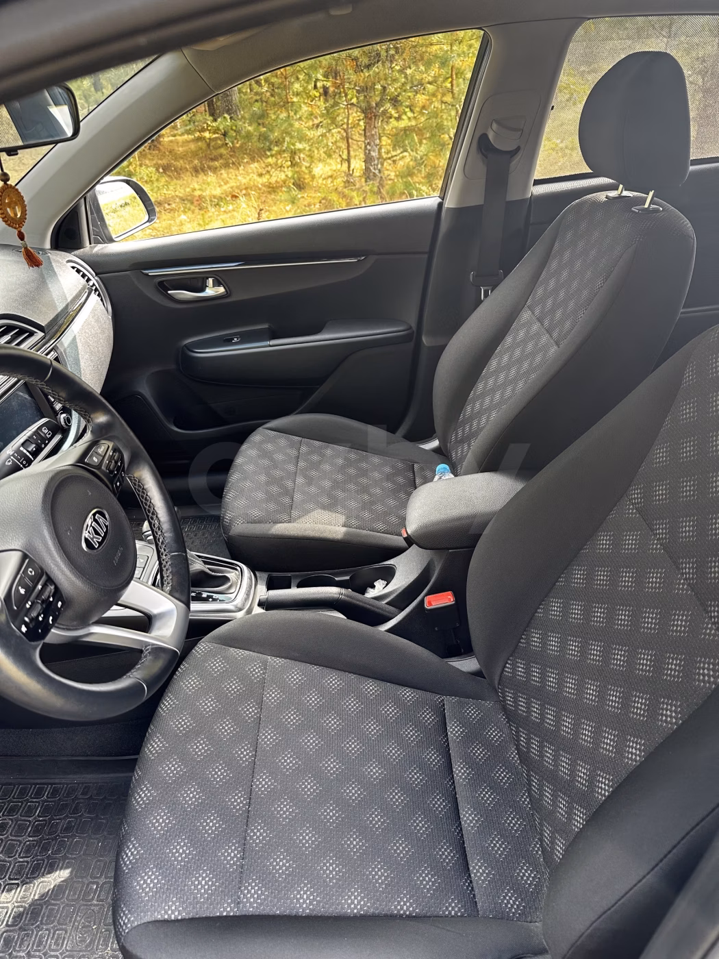 Kia Rio X (X-Line) фото 6