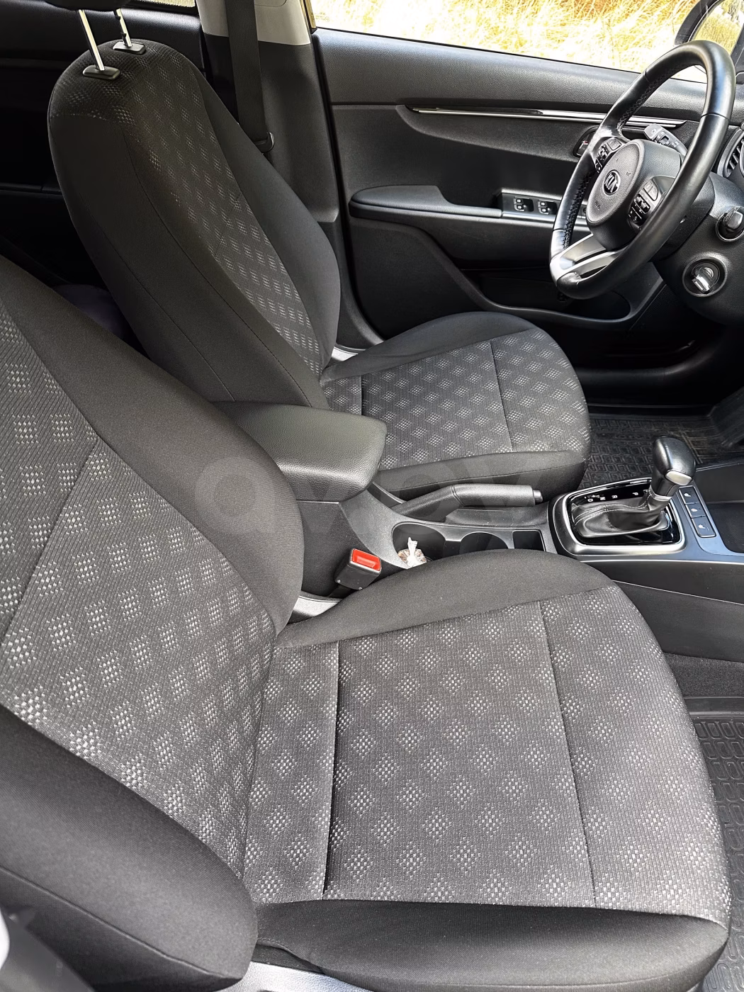 Kia Rio X (X-Line) фото 8