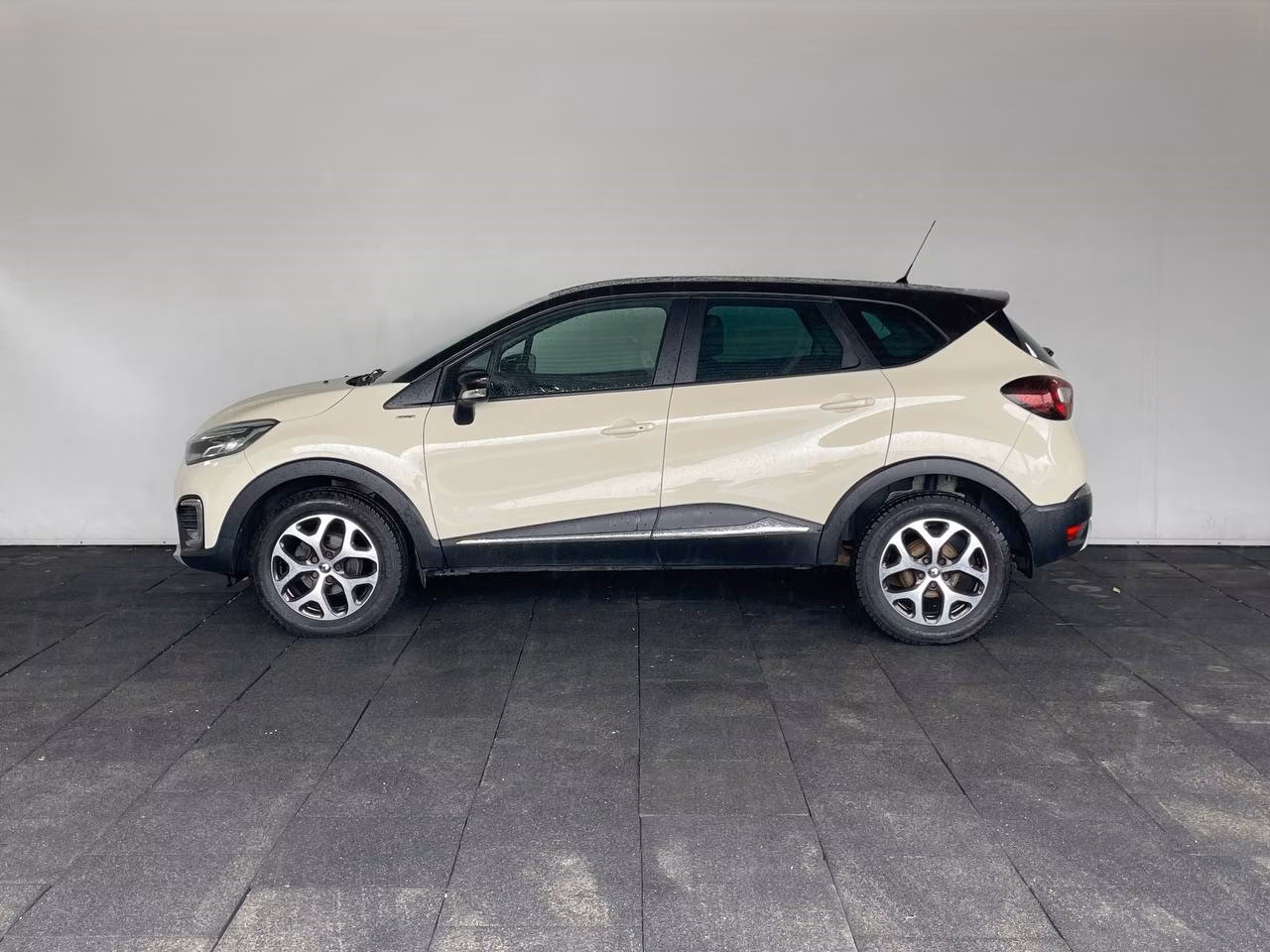 Renault Kaptur фото 8