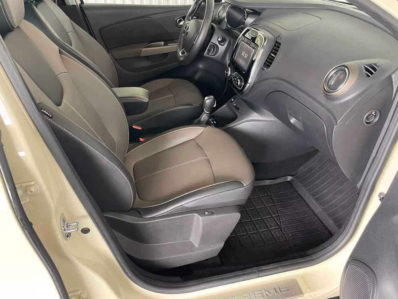 Renault Kaptur фото 16
