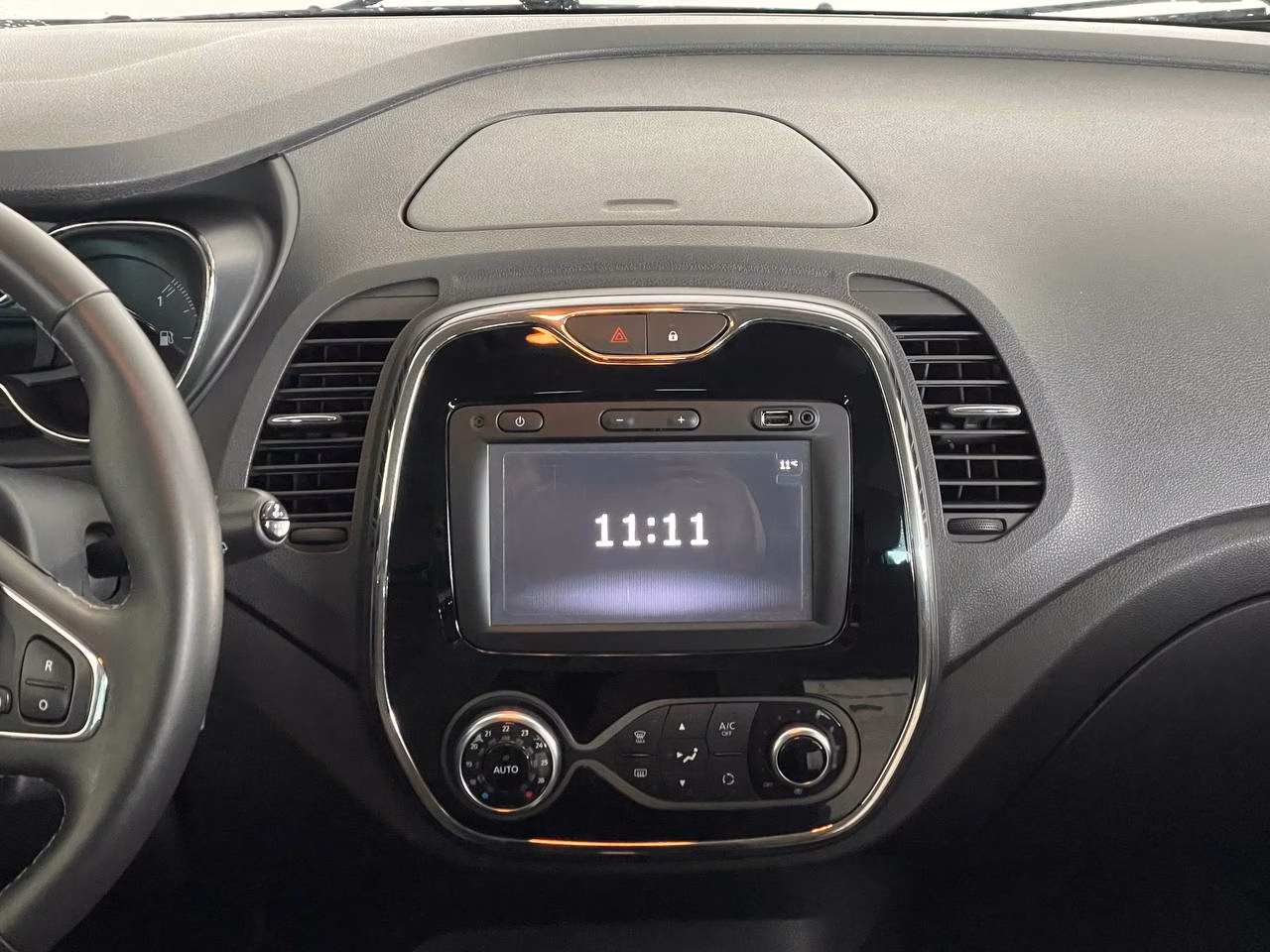 Renault Kaptur фото 20