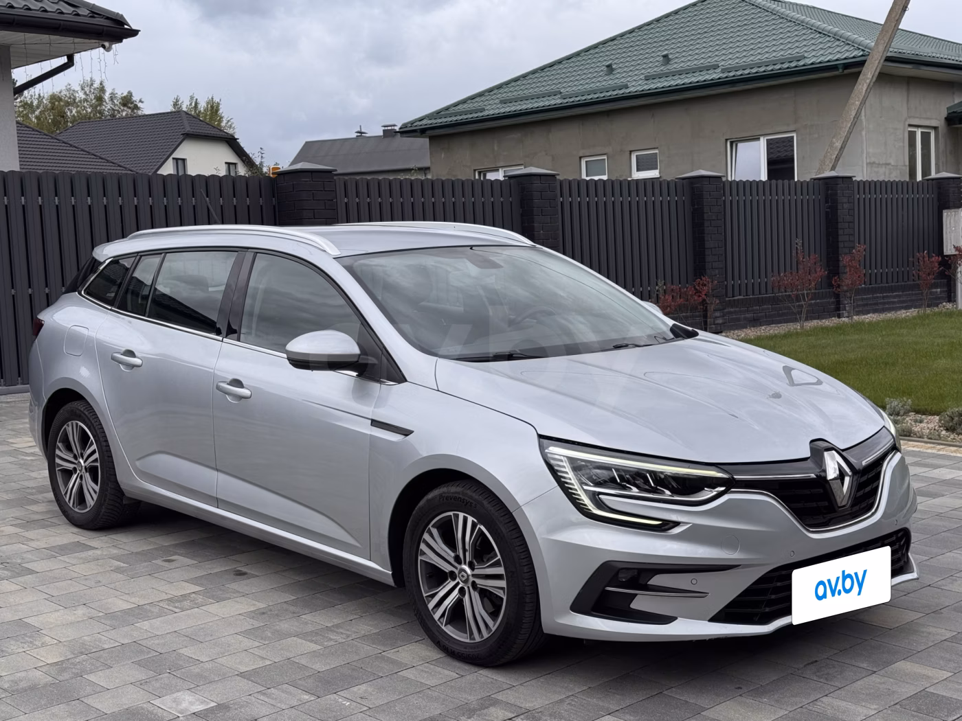 Renault Megane фото 3
