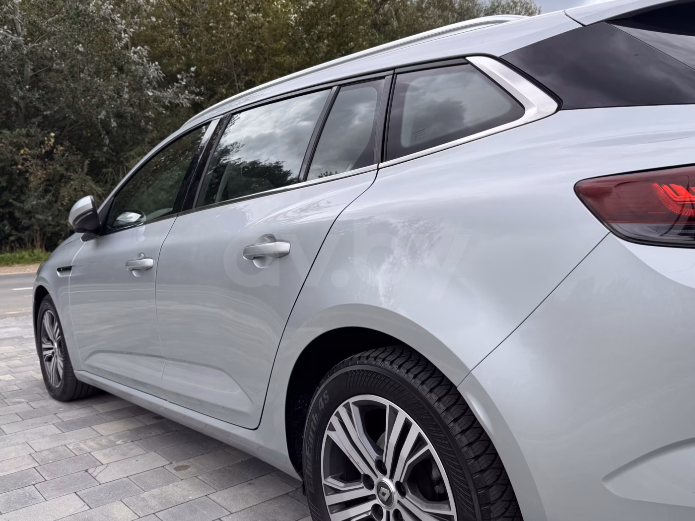Renault Megane фото 9