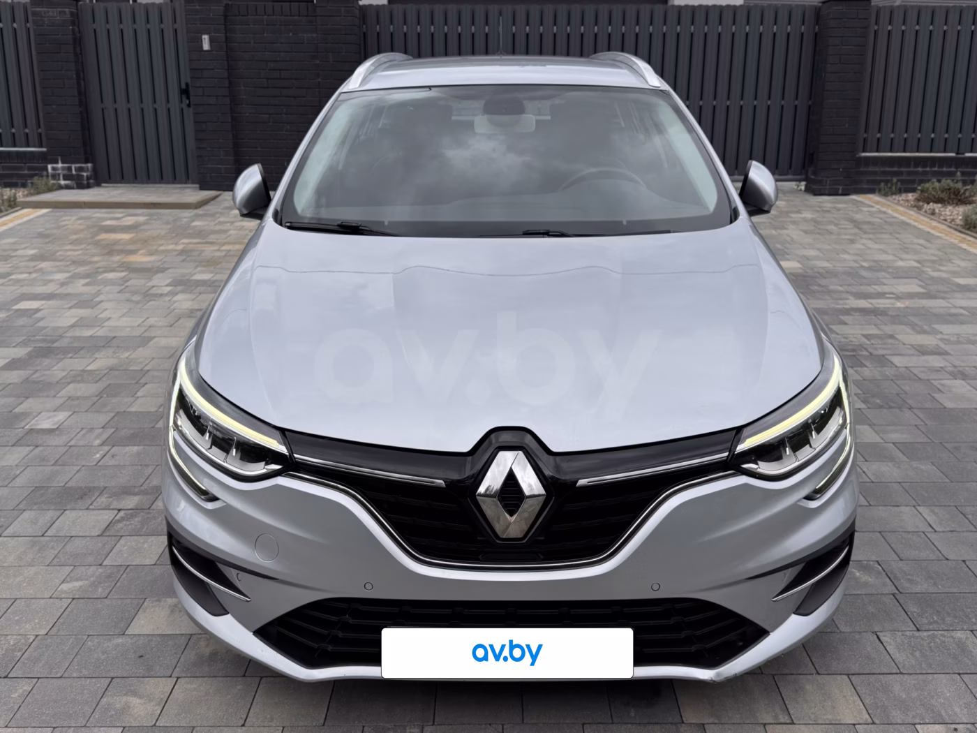 Renault Megane фото 12