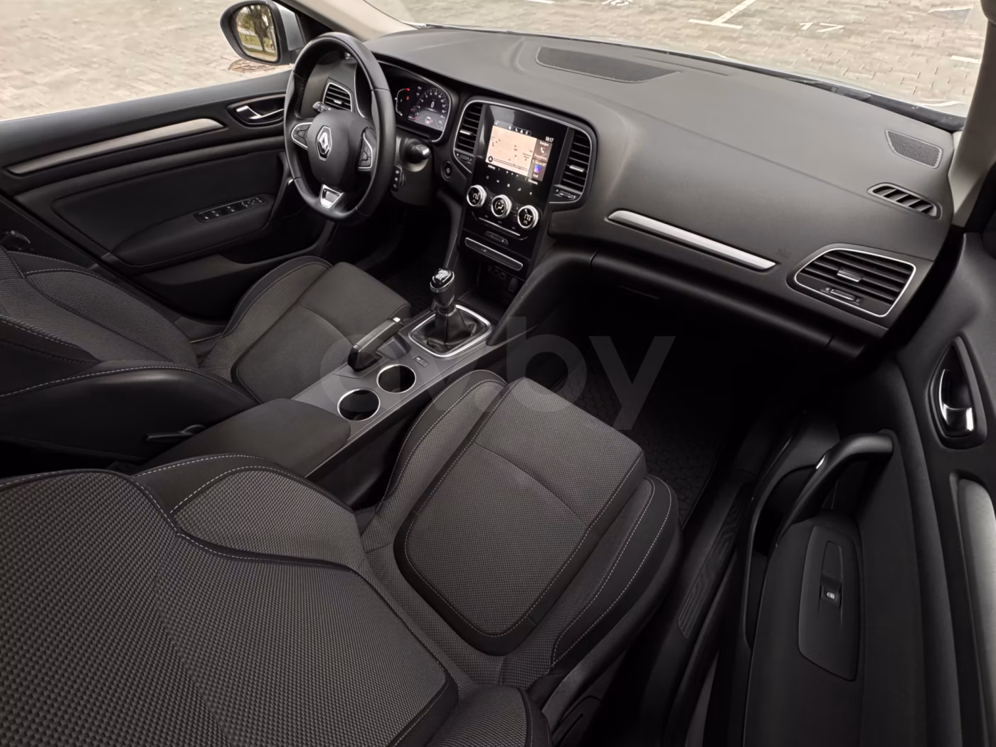 Renault Megane фото 18