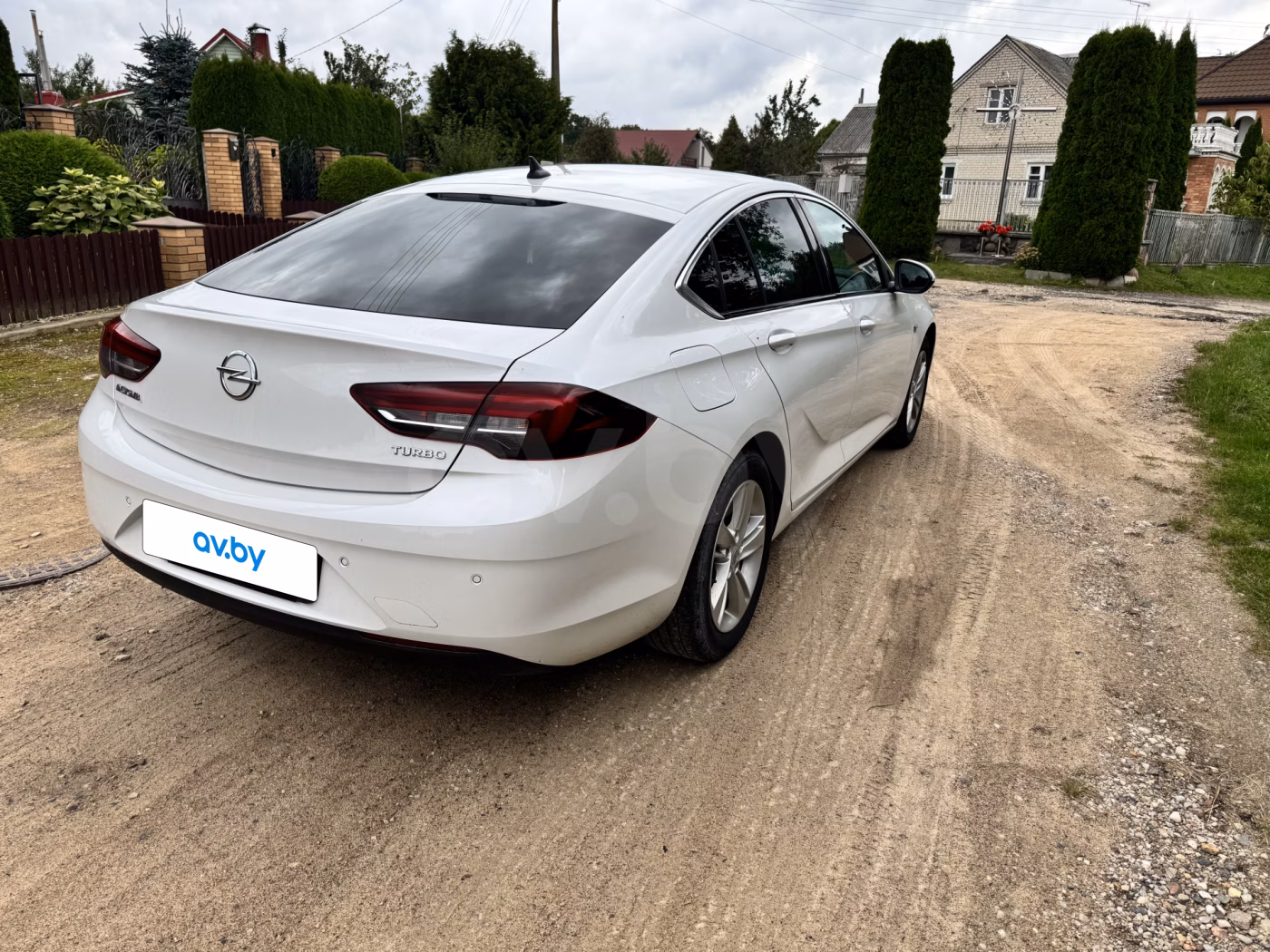 Opel Insignia фото 4