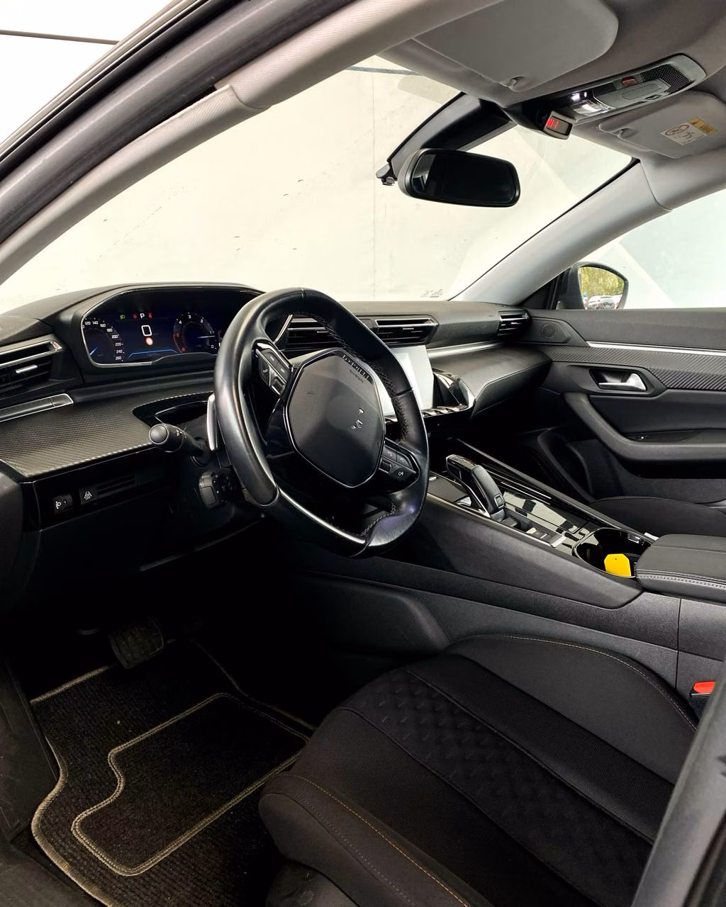 Peugeot 508 фото 10