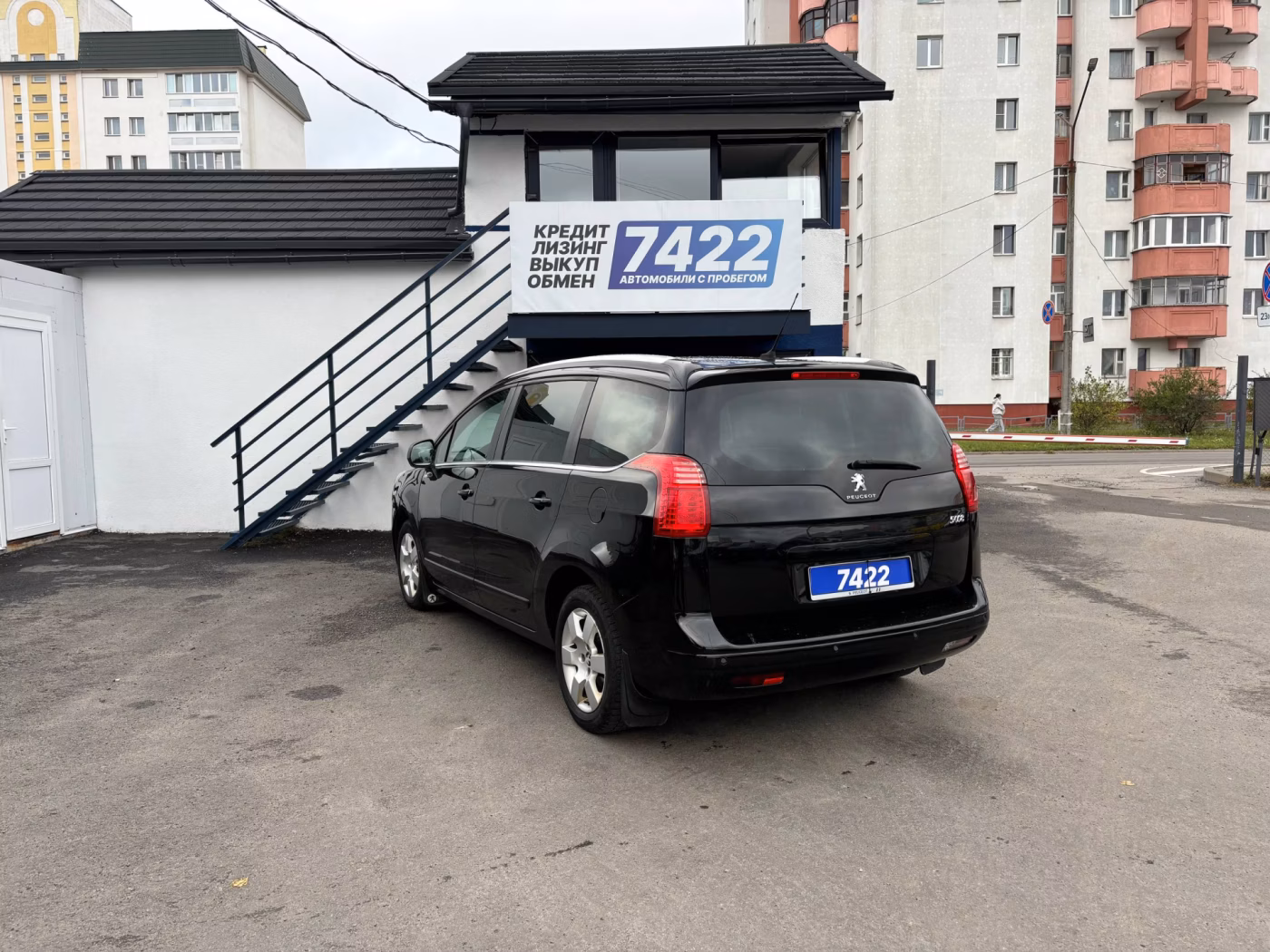 Peugeot 5008 фото 7