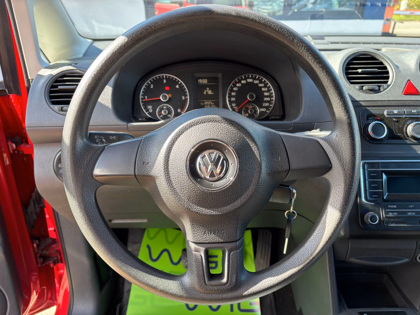Volkswagen Caddy фото 10
