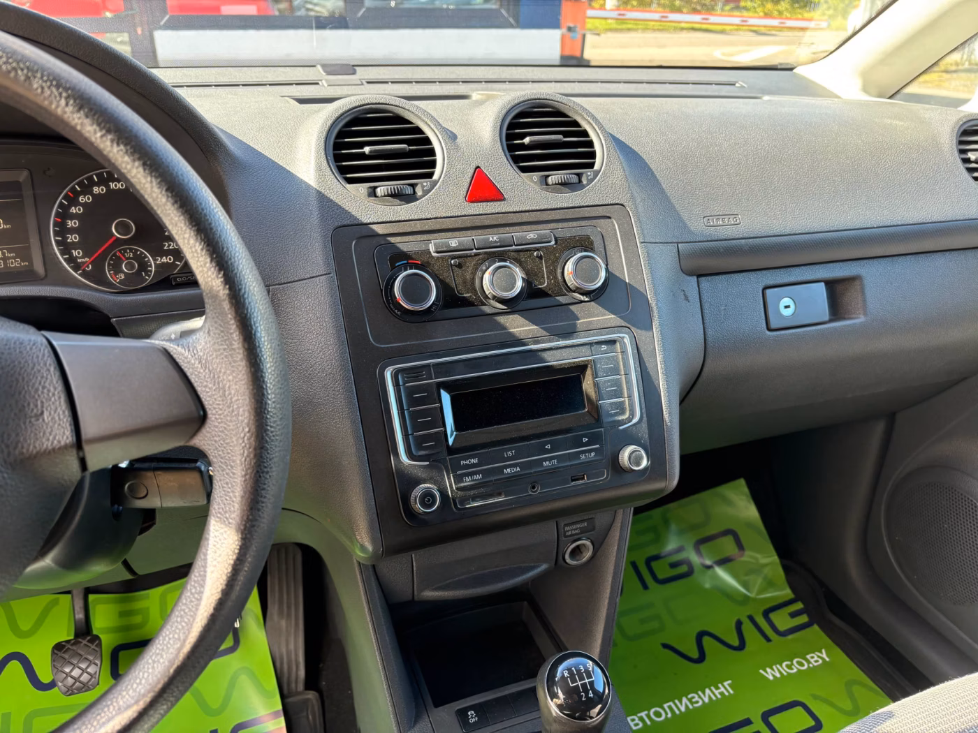 Volkswagen Caddy фото 12