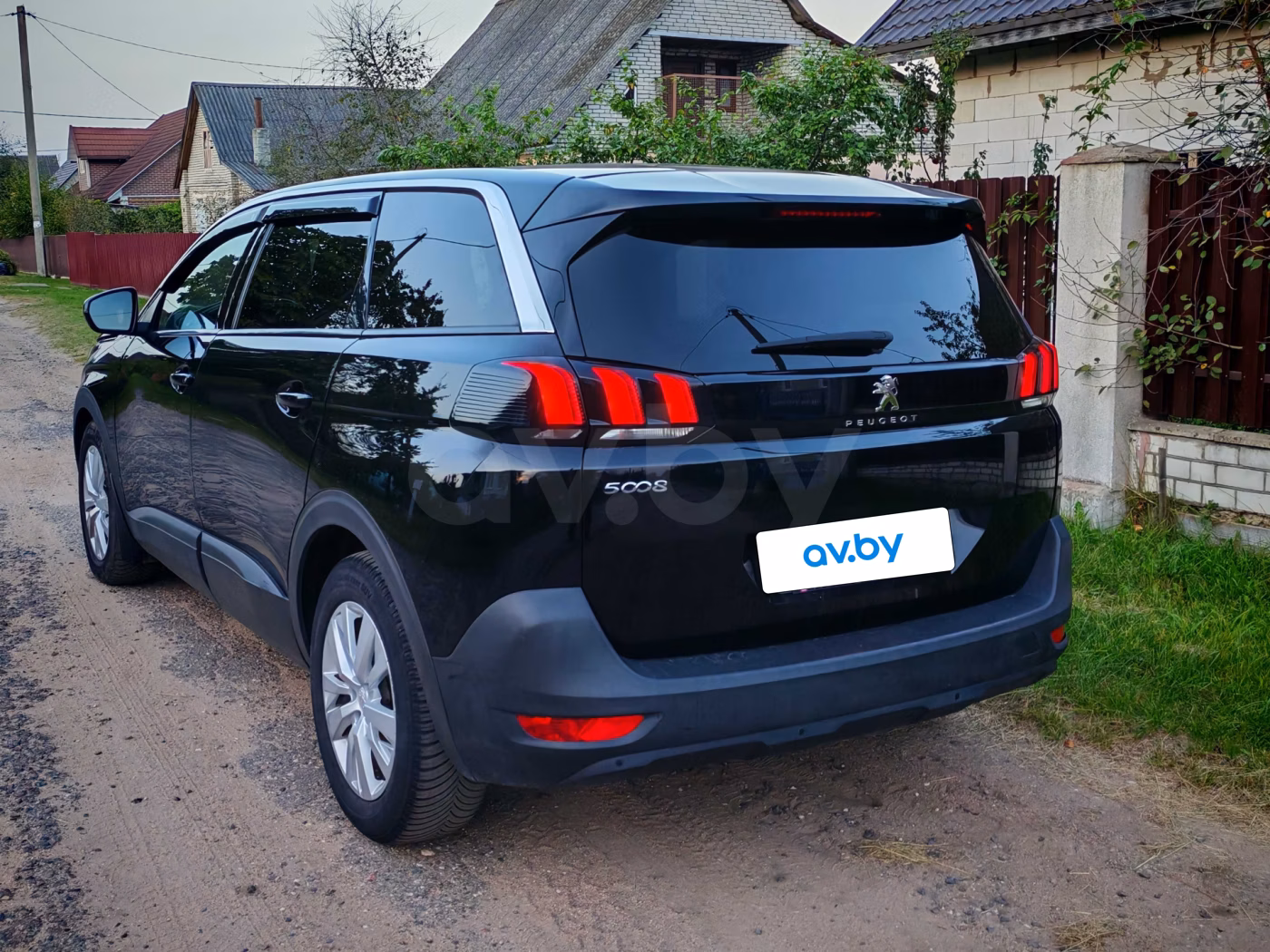 Peugeot 5008 фото 6