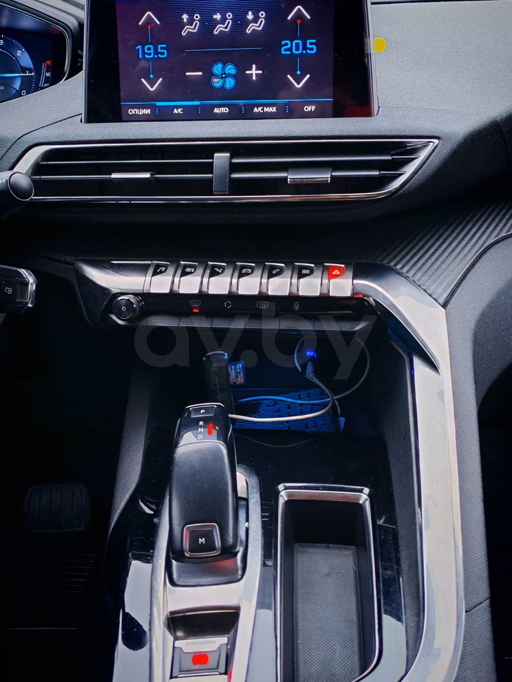 Peugeot 5008 фото 12