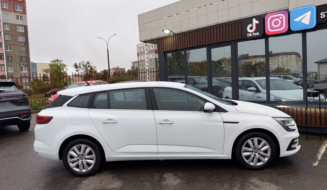 Renault Megane фото 5