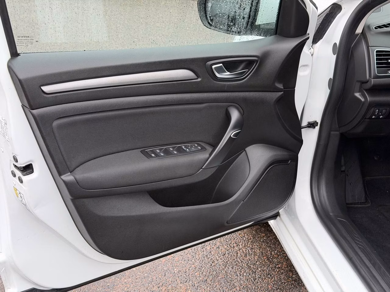 Renault Megane фото 9