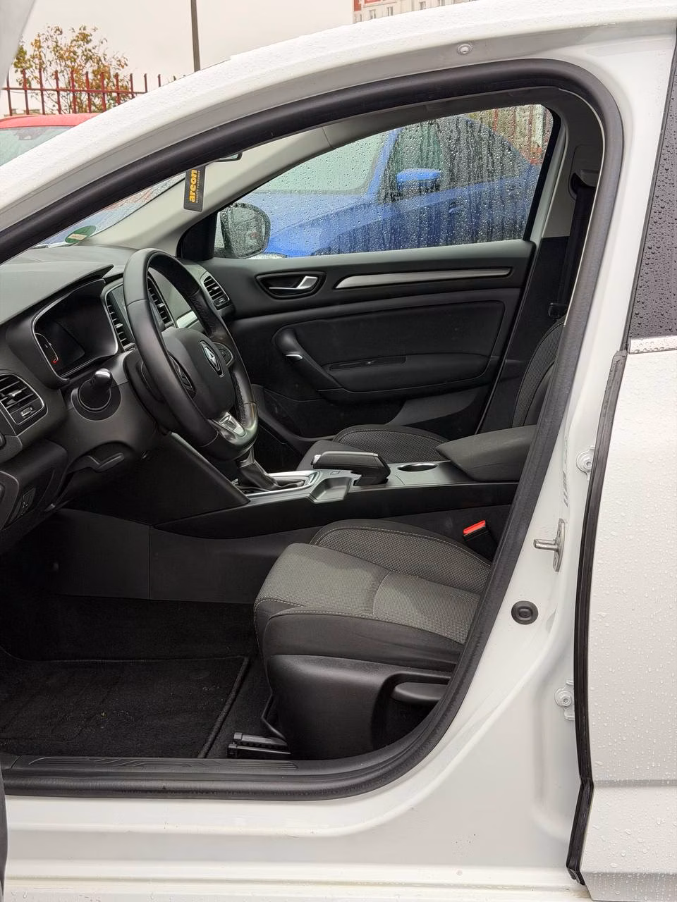 Renault Megane фото 10