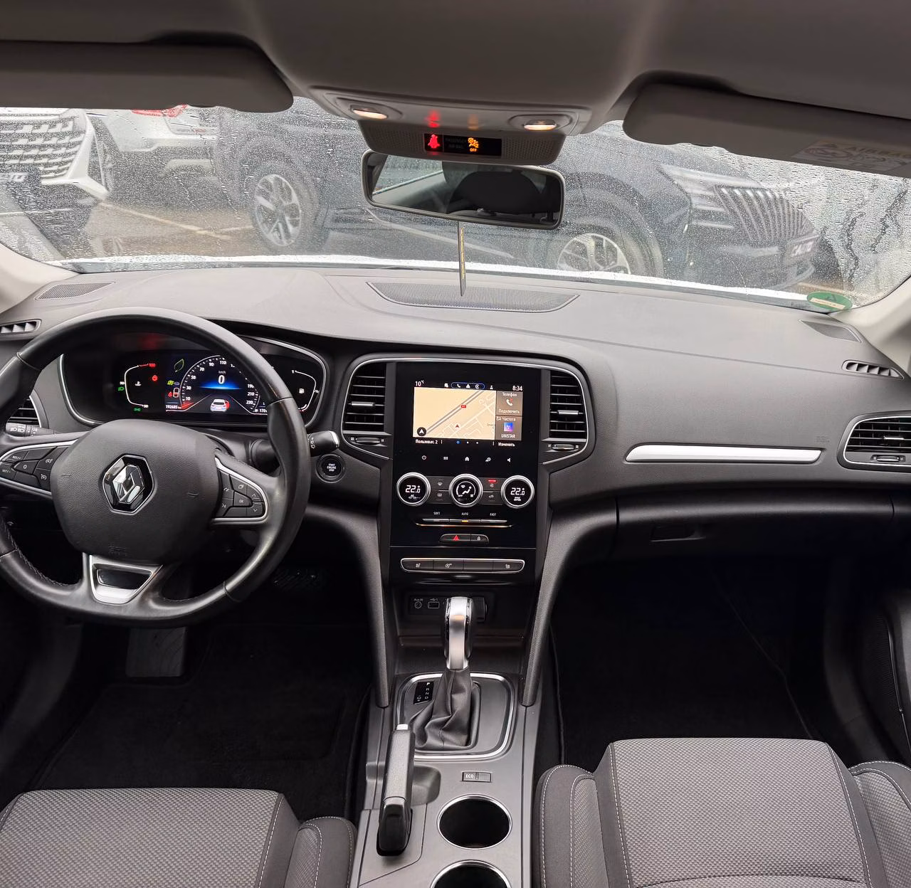 Renault Megane фото 11