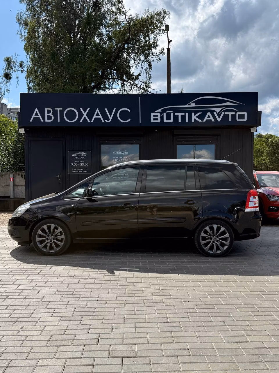 Opel Zafira фото 4