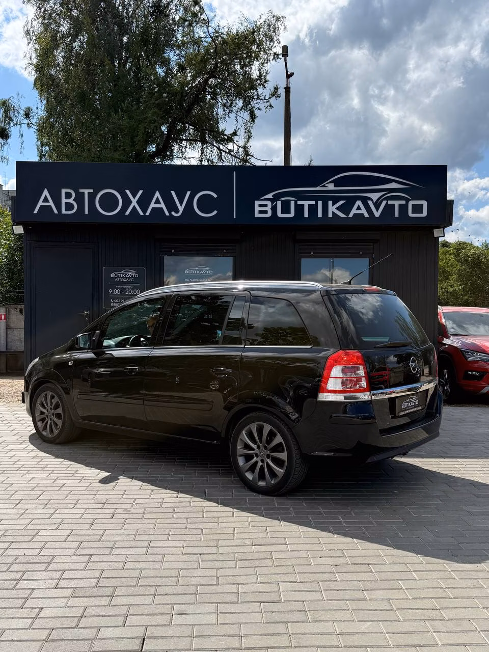 Opel Zafira фото 5