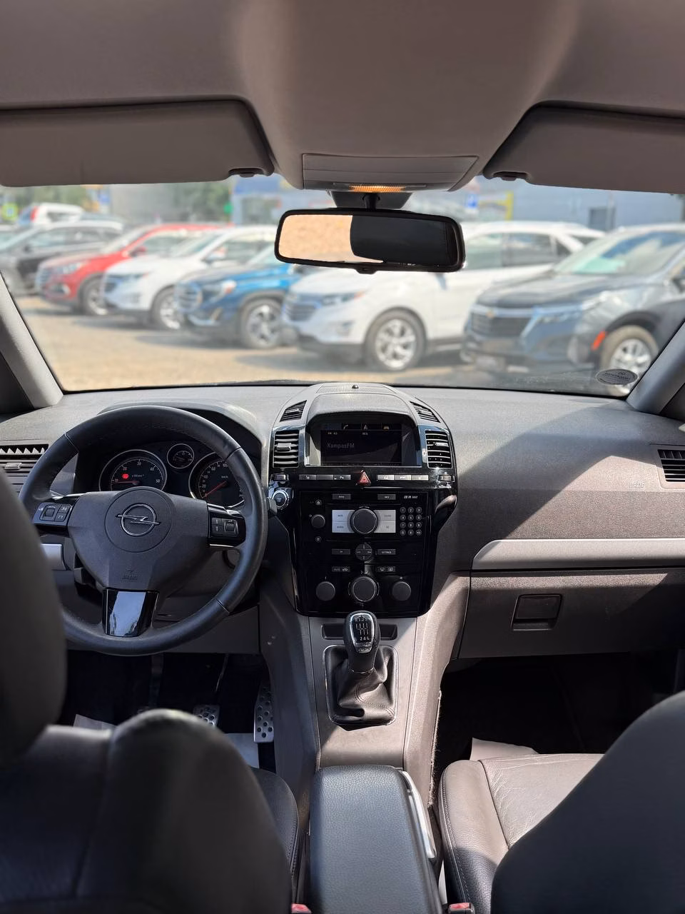 Opel Zafira фото 9