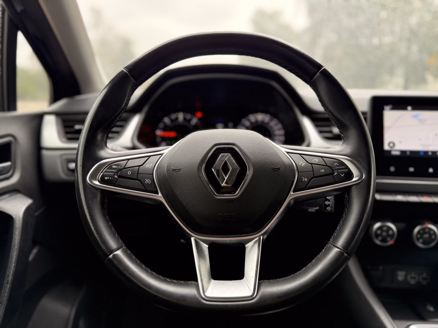 Renault Captur фото 8