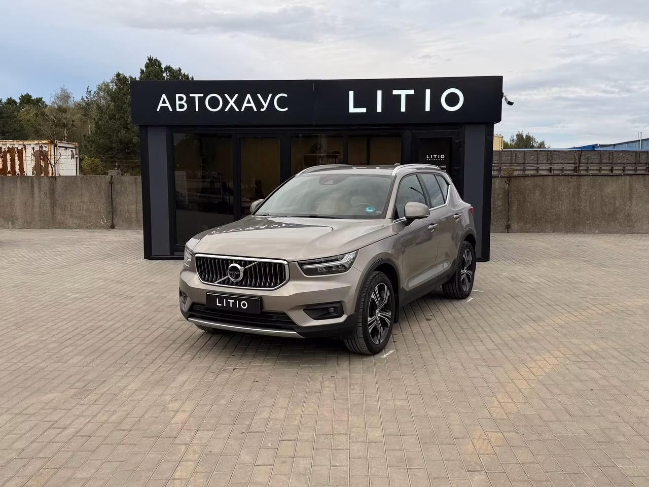 Volvo XC40