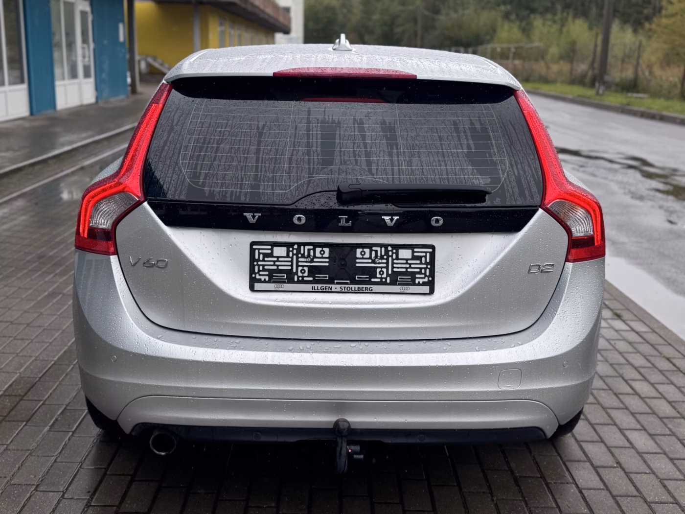 Volvo V60 фото 7