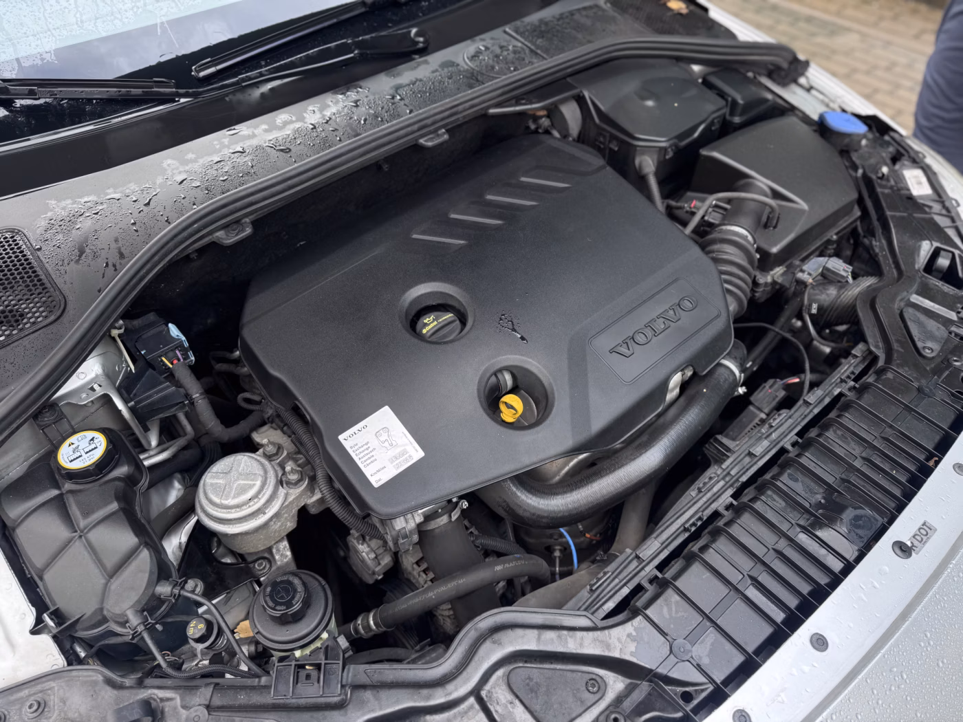 Volvo V60 фото 19