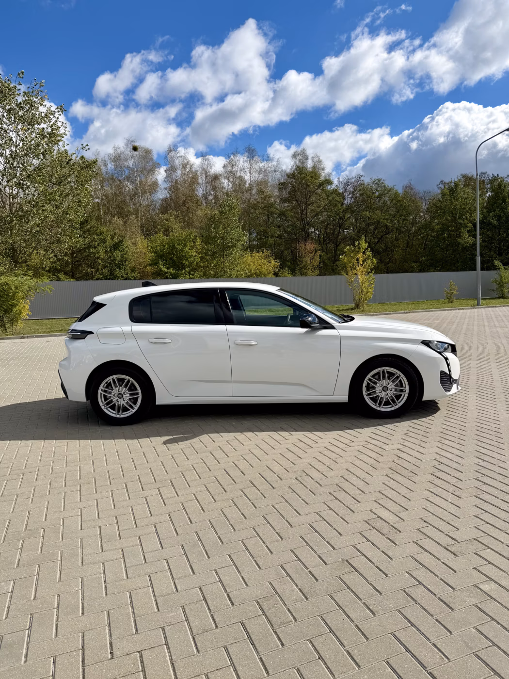 Peugeot 308 фото 2