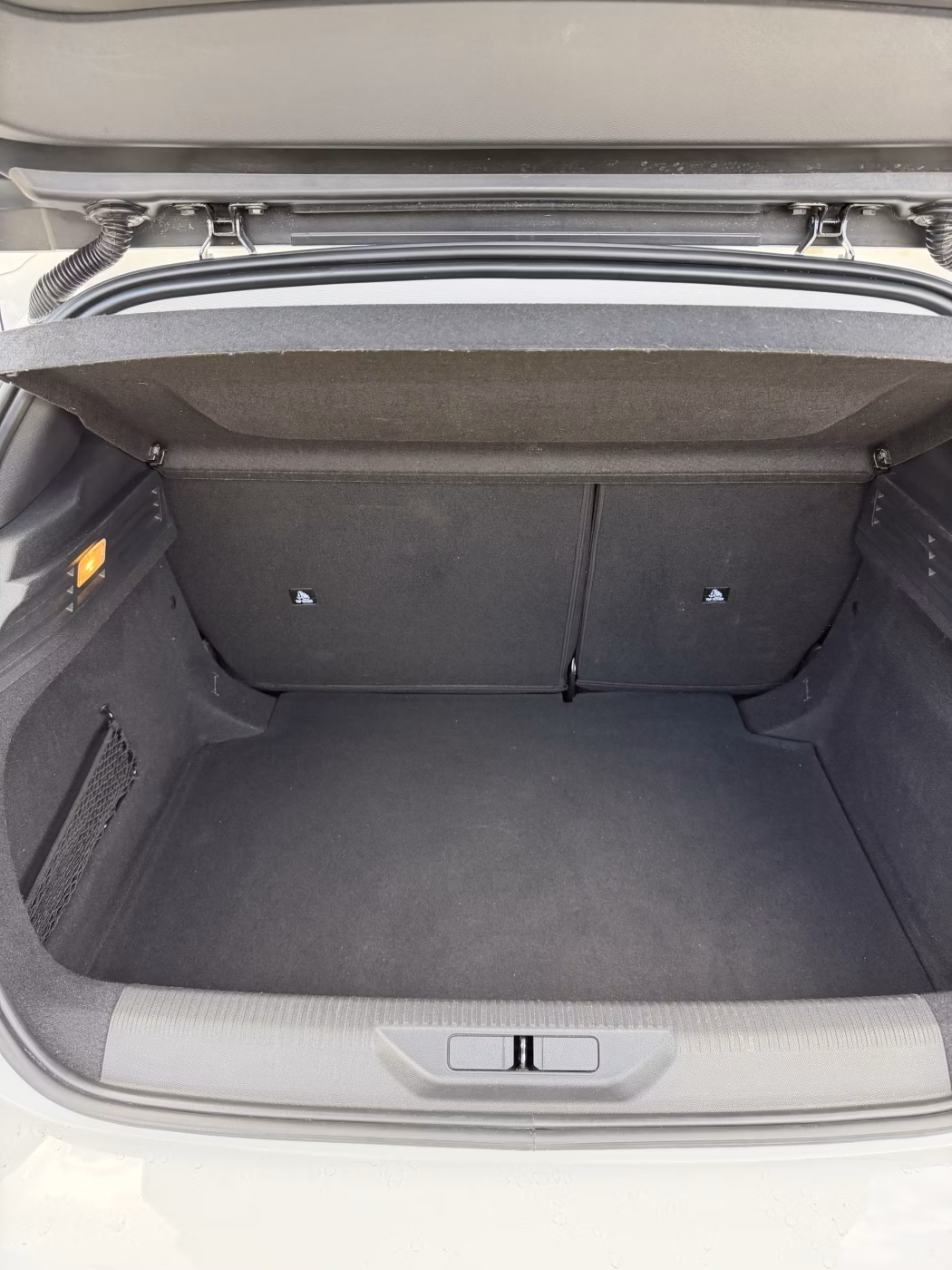 Peugeot 308 фото 11